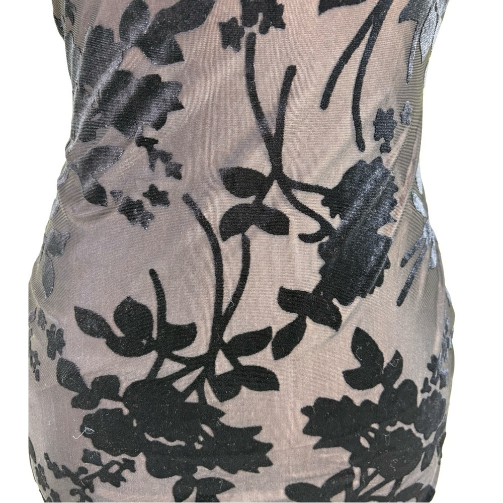 ⭐️SHEIN New With Tags Floral Print Stretchy Sleevless Bodycon Dress - Picture 4 of 5